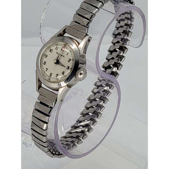 Wadsworth Swiss Made Vintage Women\'s Small Watch main image 7
